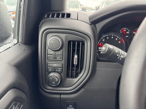 New 2025 Chevrolet Silverado 1500 Custom image 25