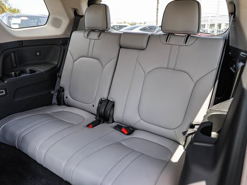 Certified 2023 Honda Pilot Elite image 11