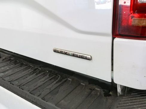 Used 2015 Ford F150 XLT w/ Equipment Group 302A Luxury AWD/4WD image 11