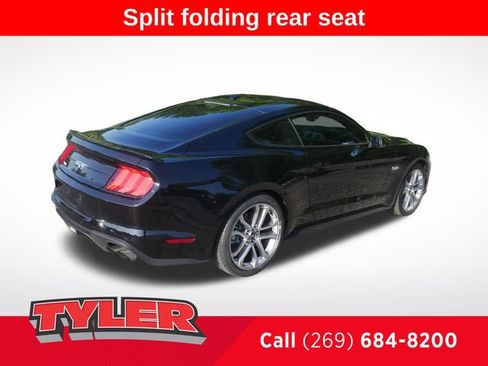 Used 2019 Ford Mustang GT Premium RWD image 8