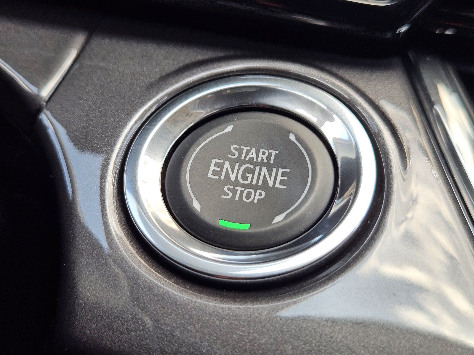 New 2026 Chevrolet Trax ACTIV w/ Sunroof Package FWD image 22