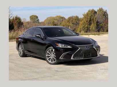 Used 2019 Lexus ES 300h Premium