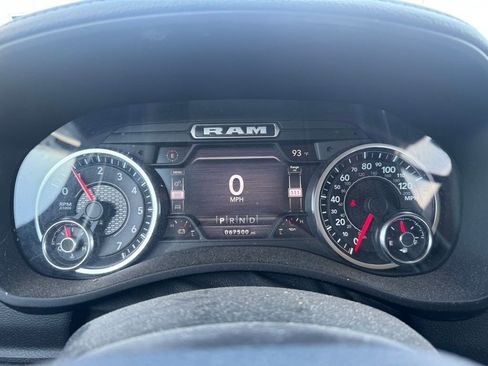 Used 2022 RAM 2500 Laramie AWD/4WD image 12