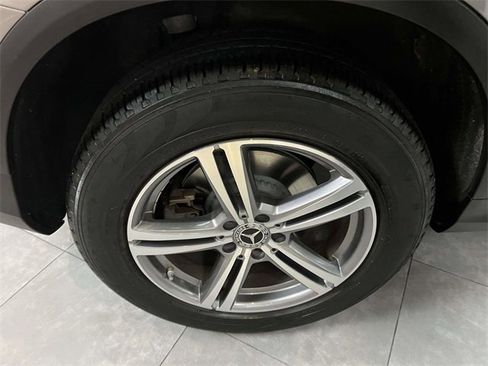 Certified 2022 Mercedes-Benz GLC 300 4MATIC image 8