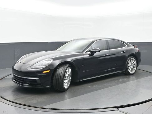 Used 2018 Porsche Panamera 4S w/ Premium Package Plus image 7