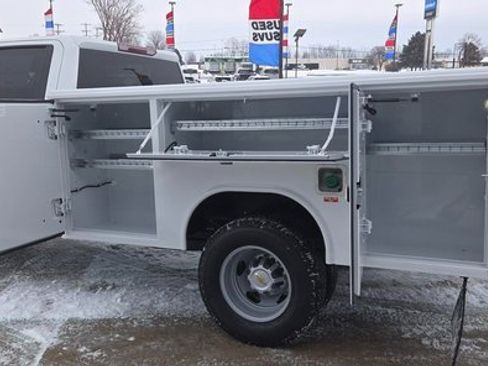 New 2026 Chevrolet Silverado 3500 W/T w/ WT Convenience Package image 9