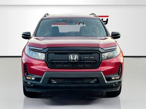 Used 2025 Honda Passport Black Edition image 2