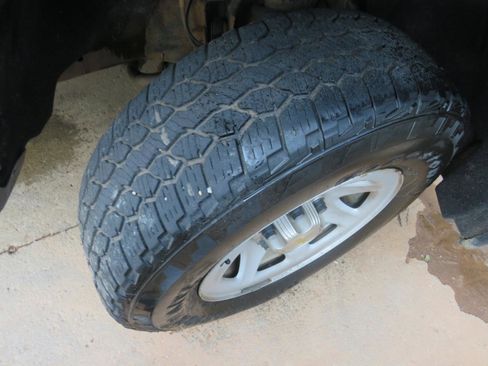 Used 2015 Chevrolet Silverado 1500 W/T w/ WT Convenience Package image 31