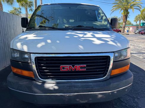 Used 2016 GMC Savana 2500 image 16