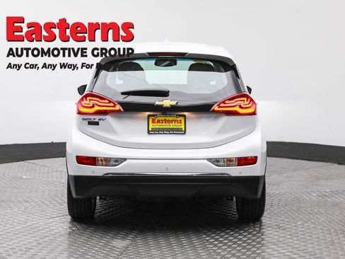 Used 2021 Chevrolet Bolt LT image 6