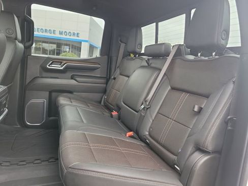 Certified 2025 Chevrolet Silverado 1500 High Country w/ High Country Premium Package image 11