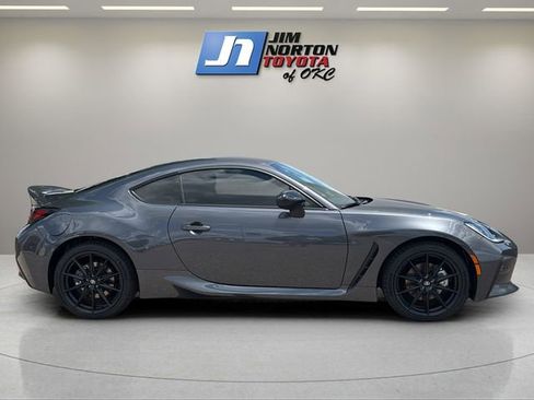 New 2026 Toyota GR86 Premium RWD image 4