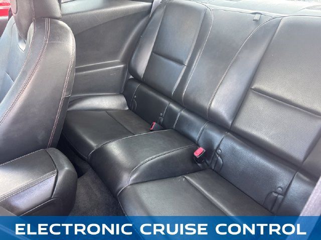Used 2015 Chevrolet Camaro SS w/ SS Performance Package RWD image 26