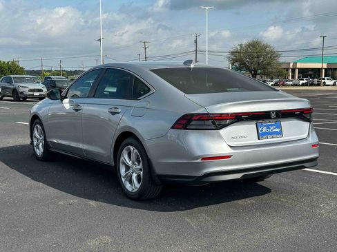 New 2026 Honda Accord LX image 8