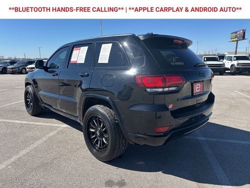 Used 2021 Jeep Grand Cherokee Laredo X image 6