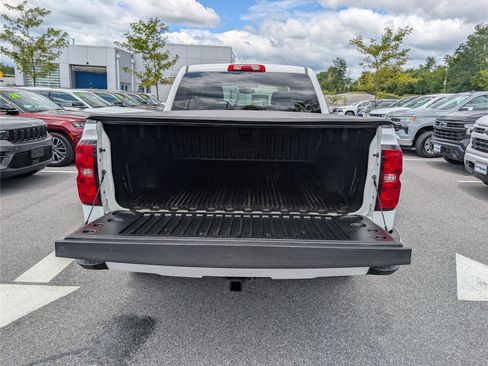 Used 2017 Chevrolet Silverado 1500 LT w/ All Star Edition AWD/4WD image 12
