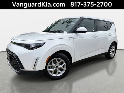 Certified 2025 Kia Soul LX