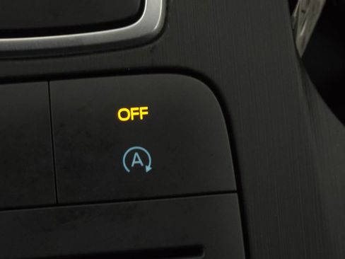 Used 2022 Ford Escape SE w/ Convenience Package image 8