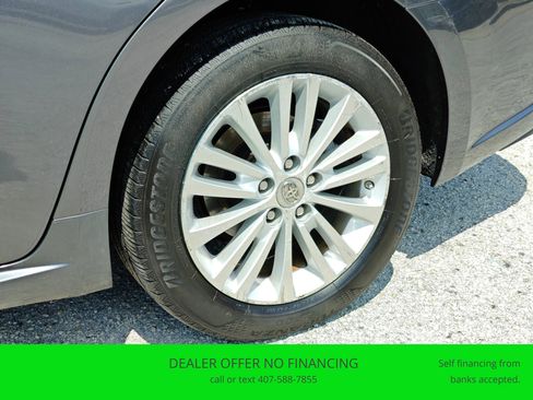 Used 2015 Toyota Avalon XLE Touring image 23