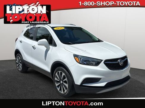 Used 2021 Buick Encore Preferred w/ Safety Package AWD/4WD image 1
