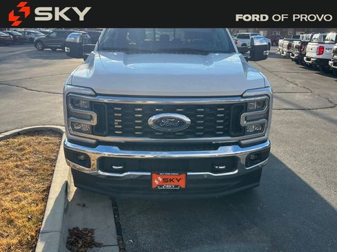 Used 2023 Ford F350 Lariat w/ Lariat Ultimate Package image 5