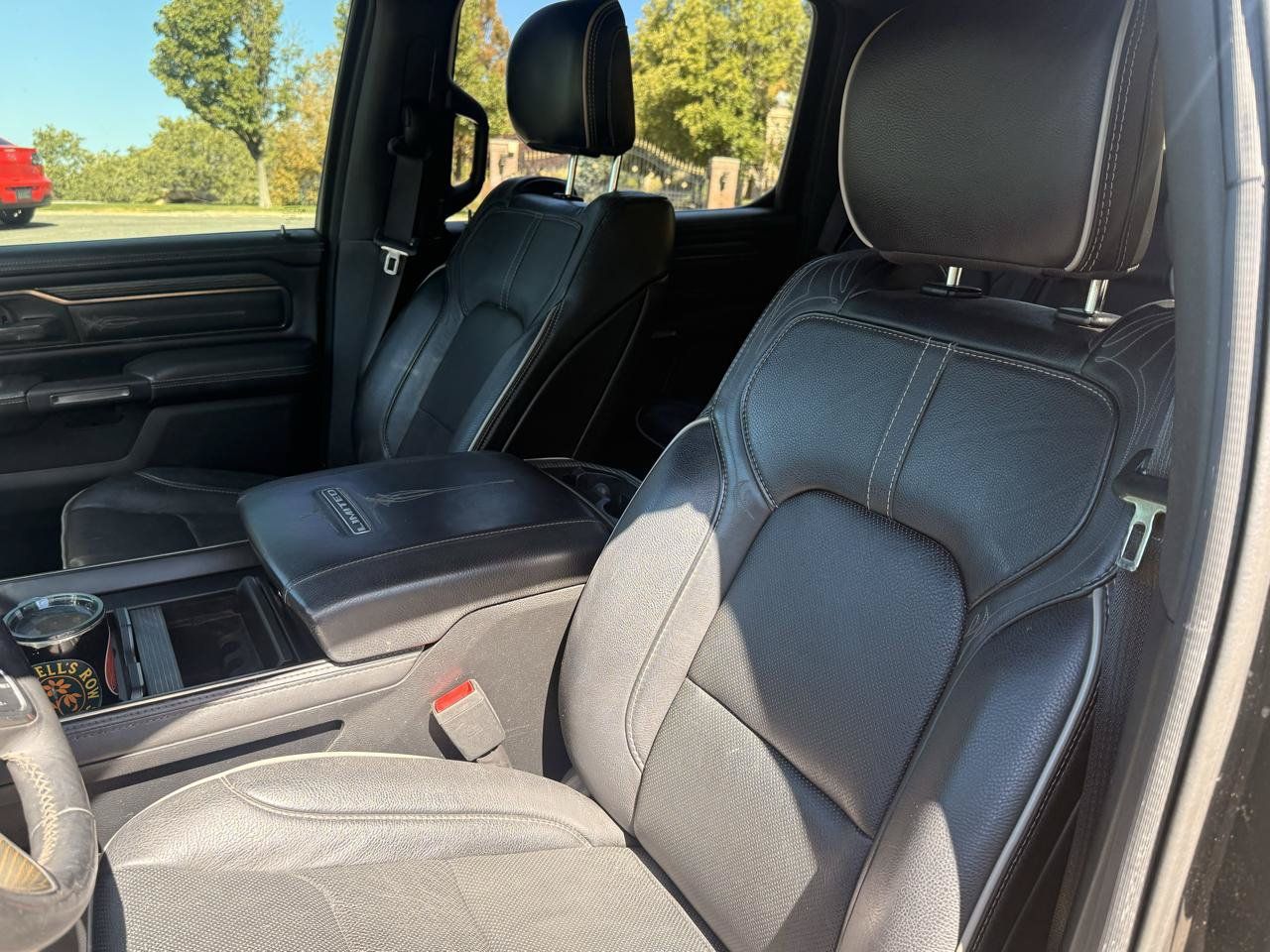 Used 2020 RAM 1500 Limited w/ Body Color Bumper Group RWD image 10