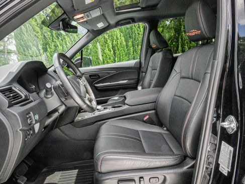 Used 2024 Honda Passport TrailSport image 16