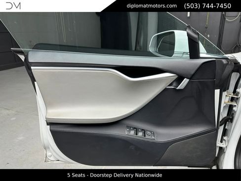 Used 2013 Tesla Model S Performance RWD image 24