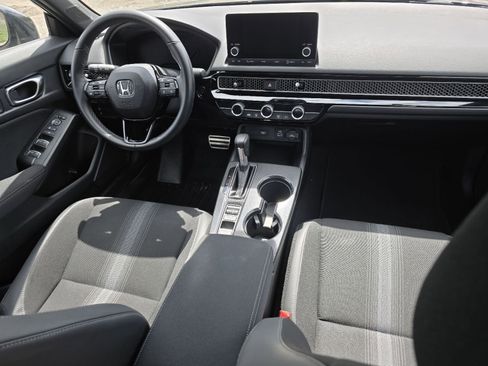 Used 2024 Honda Civic Sport image 18