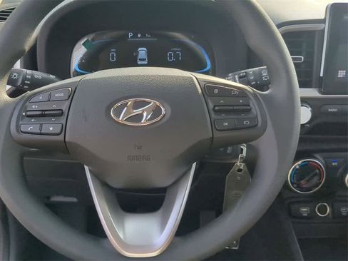 New 2026 Hyundai Venue SE image 23