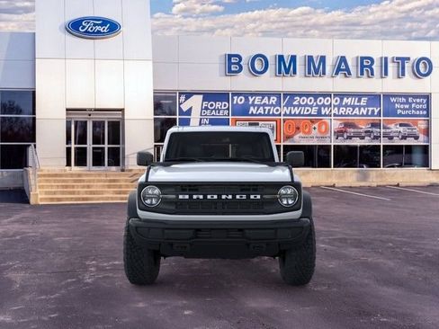 New 2026 Ford Bronco 4-Door AWD/4WD image 6
