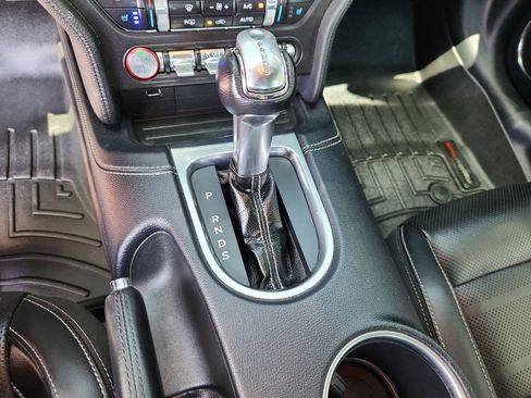 Used 2019 Ford Mustang GT Premium w/ GT Performance Package RWD image 12