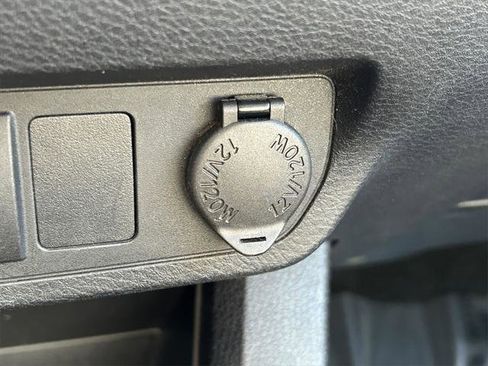 Certified 2023 Toyota Tacoma SR5 image 28