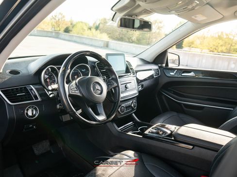 Used 2018 Mercedes-Benz GLS 550 4MATIC w/ Driver Assistance Package image 13