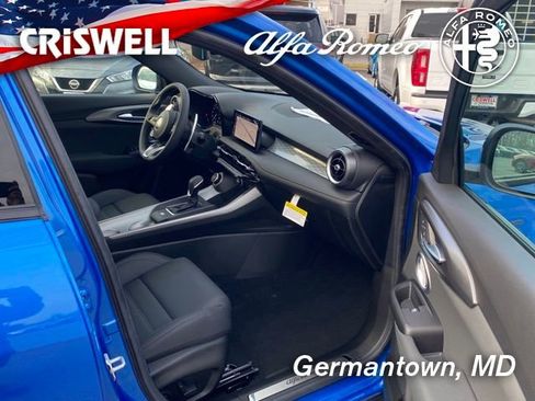 New 2024 Alfa Romeo Tonale Veloce image 37