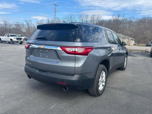 Used 2019 Chevrolet Traverse LS AWD/4WD image 6