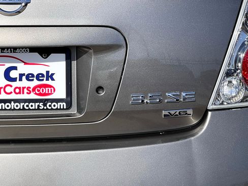 Used 2003 Nissan Altima 3.5 SE image 18