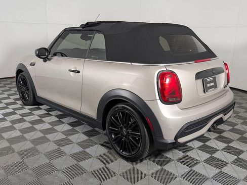 Used 2024 MINI Cooper S FWD image 3