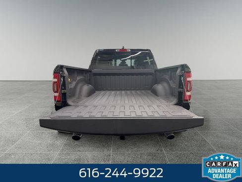 Used 2019 RAM 1500 Laramie AWD/4WD image 13