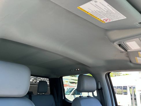 Used 2025 Ford F550 4x4 Crew Cab Super Duty image 27