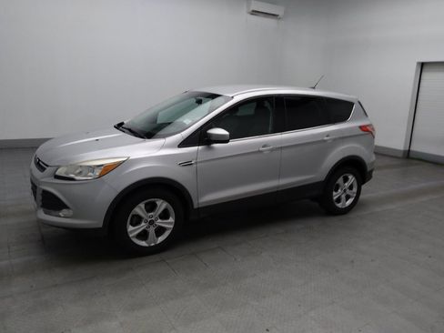 Used 2014 Ford Escape SE FWD image 2