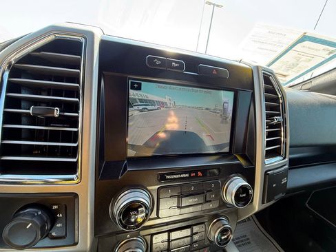 Used 2016 Ford F150 Lariat w/ Equipment Group 502A Luxury AWD/4WD image 21