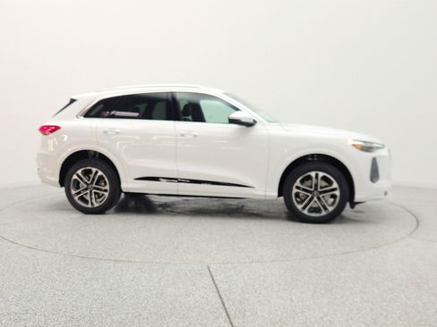 New 2026 Audi Q5 Premium Plus AWD/4WD image 4