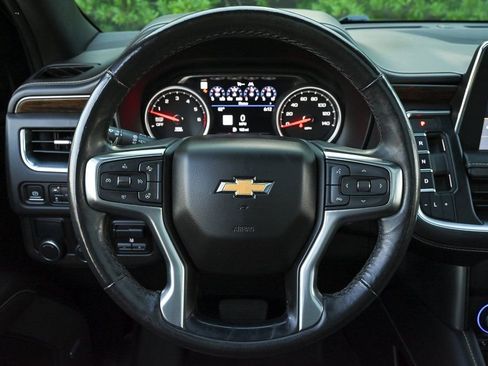 Used 2021 Chevrolet Tahoe Premier w/ Premium Package image 20