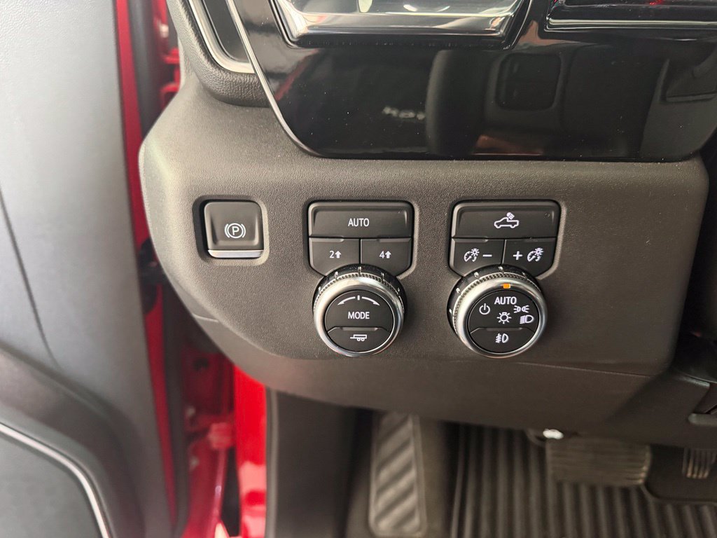 Used 2024 GMC Sierra 1500 Elevation AWD/4WD image 5