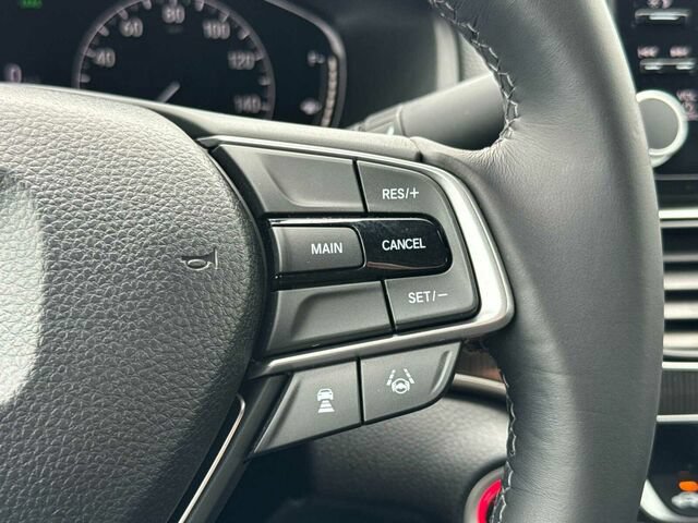 Used 2018 Honda Accord Sport image 26