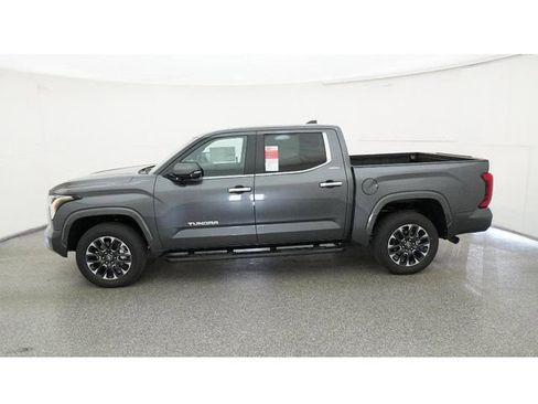 New 2026 Toyota Tundra Limited AWD/4WD image 3