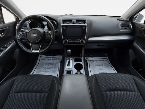 Used 2019 Subaru Outback 2.5i Premium AWD/4WD image 16