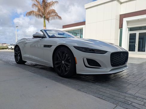 Used 2024 Jaguar F-TYPE R-Dynamic image 3