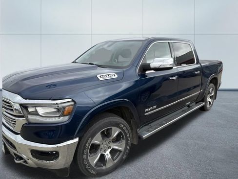 Used 2022 RAM 1500 Laramie AWD/4WD image 2